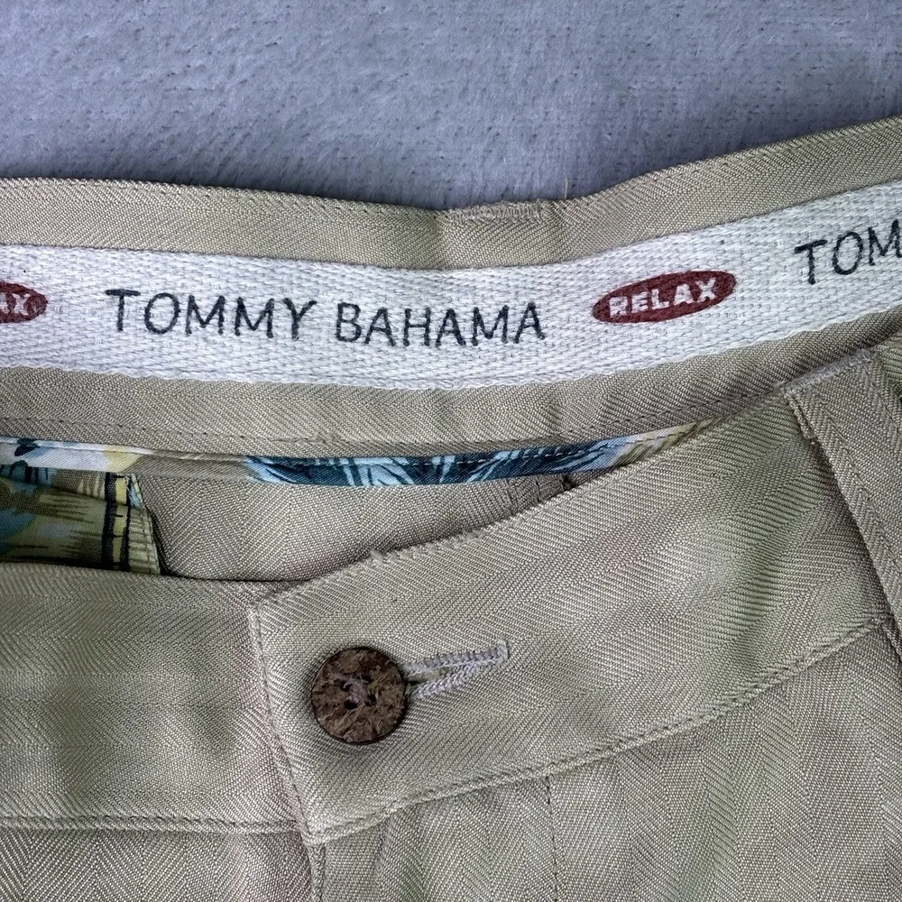TOMMY BAHAMA 100% Silk Pants Mens Size 34 X 28 Relax Beige Trousers Pleated
